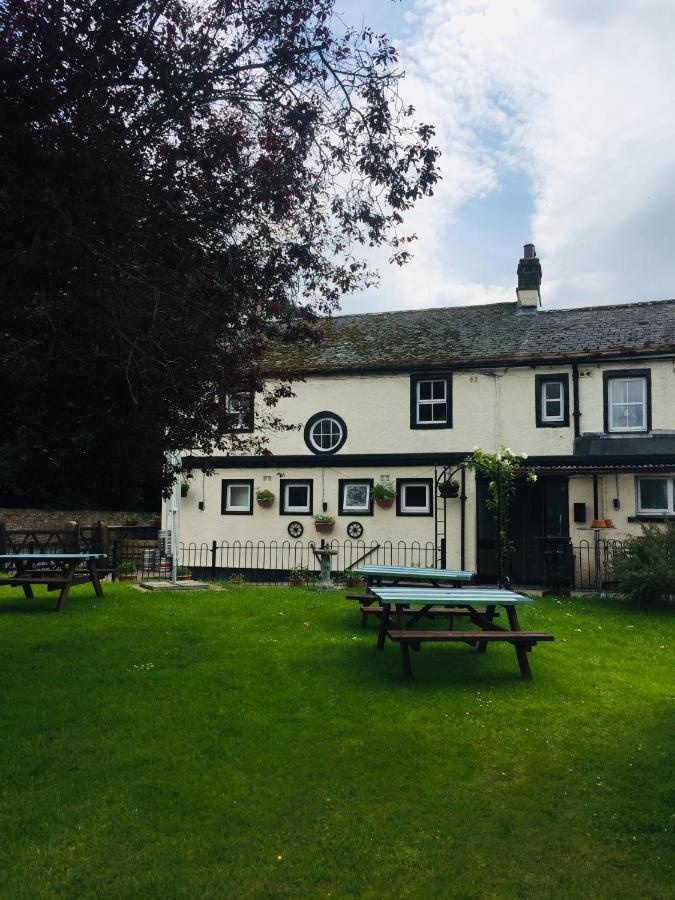 פנרית' The Globe Inn מראה חיצוני תמונה